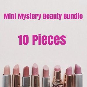 👄 Mini Mystery Beauty Bundle 👄
